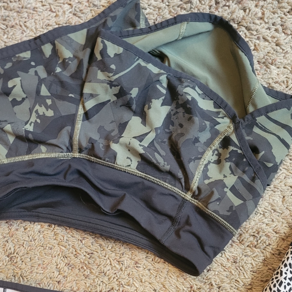 5 pairs! Lululemon Speed Shorts Size 2